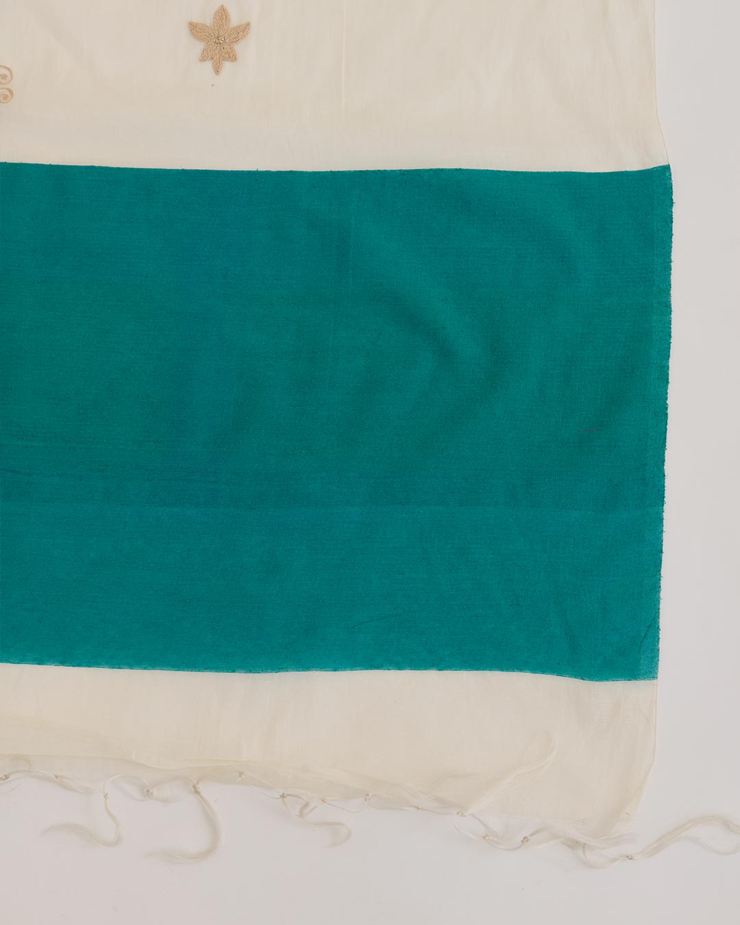Offwhite Chanderi Gold Resham Aari Work Dupatta