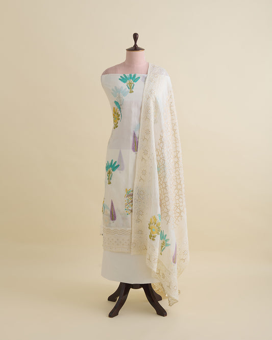 Chanderi block printed kurta with thread and zari embroidery in daman, organza printed dupatta, plain cotton silk bottom, off white lilac