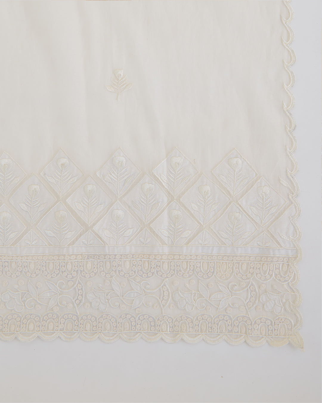Kora Natural Fine Chanderi Fabric with Resham Motifs and Applique Dupatta