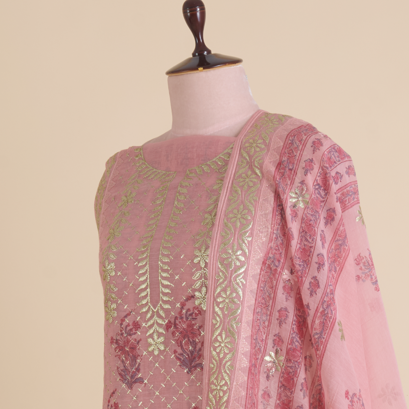 Onion Pink Fine Chanderi Printed Thread Zari Kurta Set