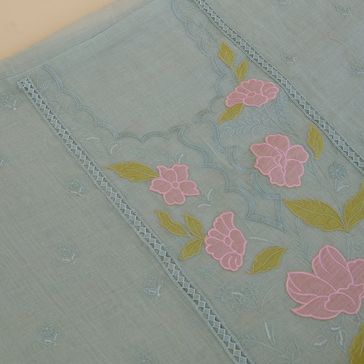 Sea Green Fine Chanderi Thread & Sequin Embroidered Kurta Set