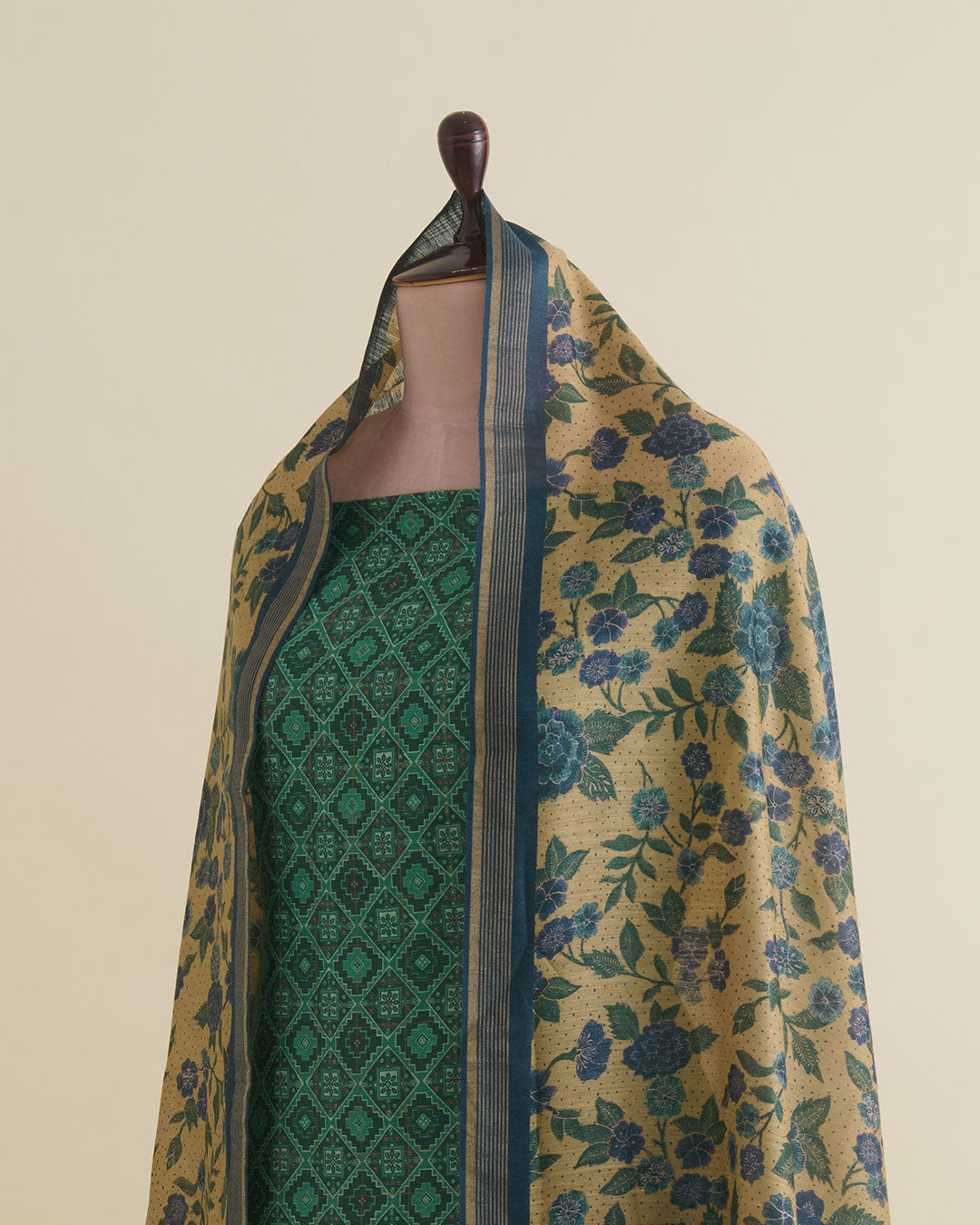 Green Munga Tussar Self Weave Kurta with Printed Dupatta & Silk Bottom by Vandana