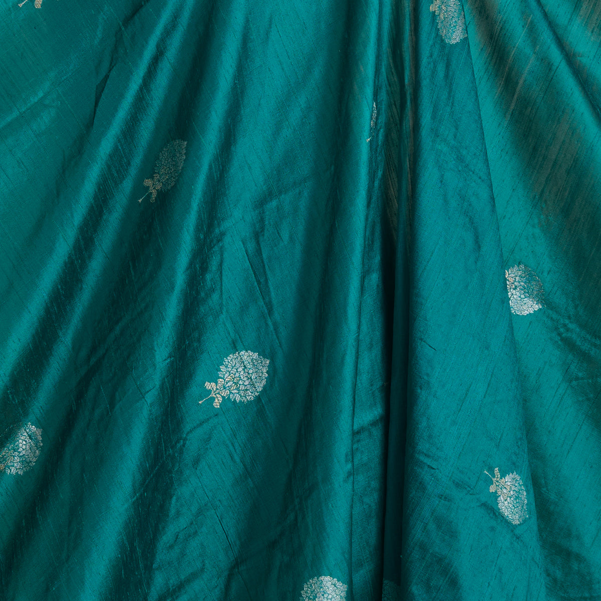 Rama Raw Silk Handloom Mina Butta Fabric