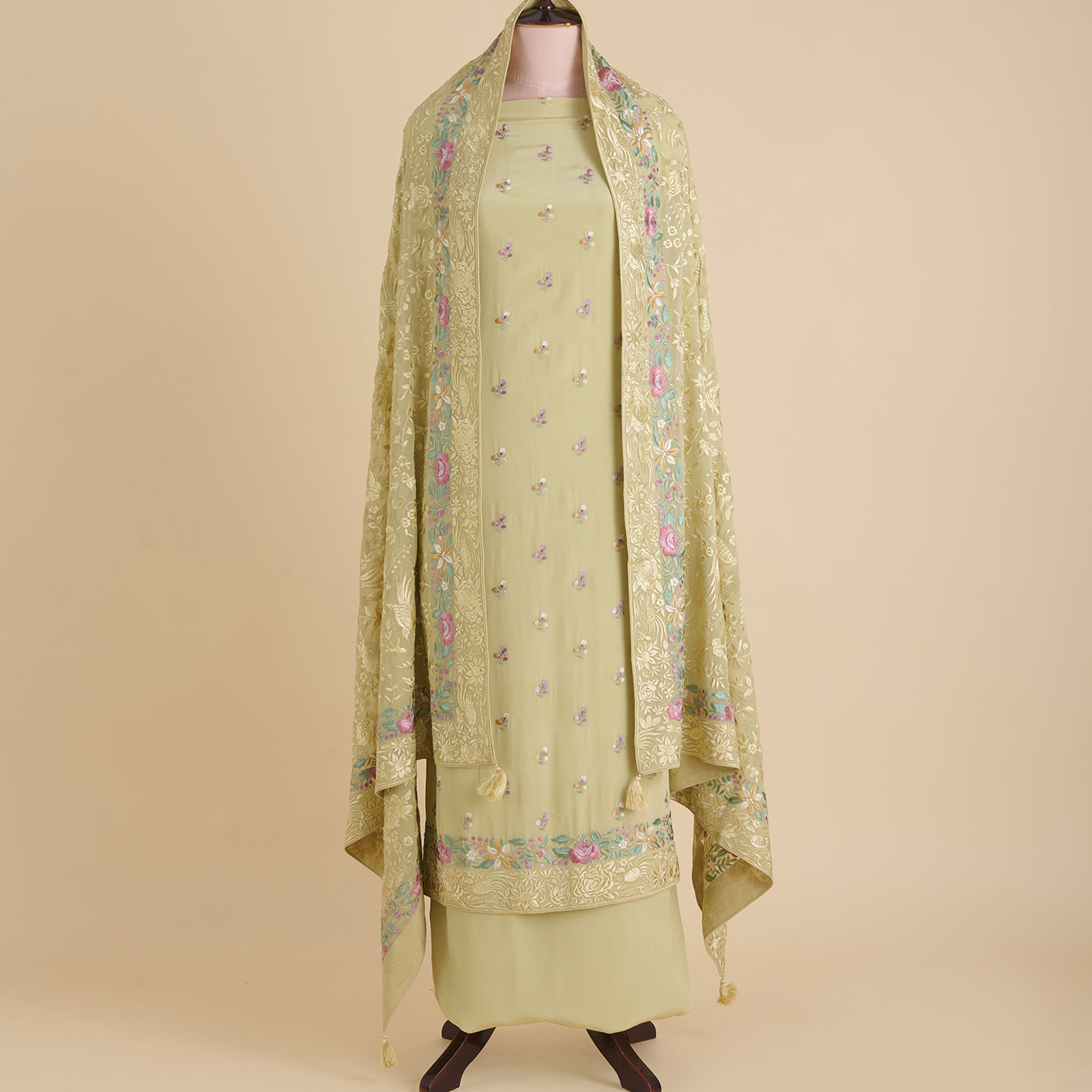 Pale Green Viscose Crepe Resham Embroidered Kurta Set