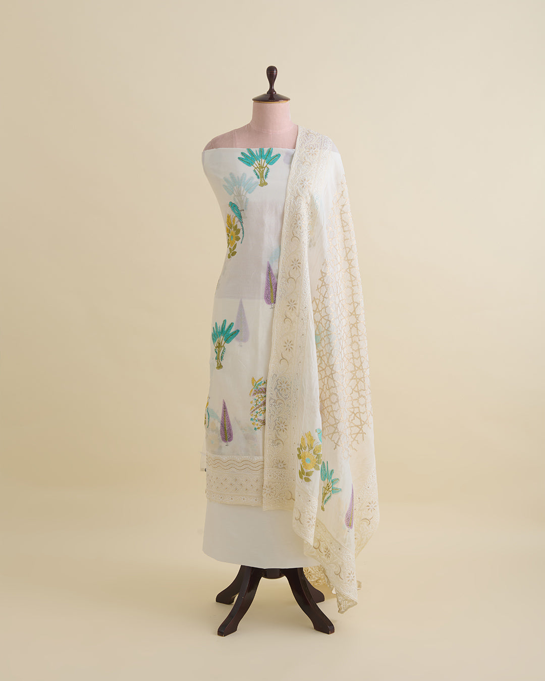 Chanderi block printed kurta with thread and zari embroidery in daman, organza printed dupatta, plain cotton silk bottom, off white lilac