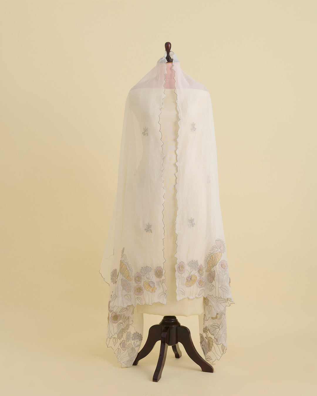 Off White-Pink Chanderi Dupatta with 3-D Embroidery & Applique Work