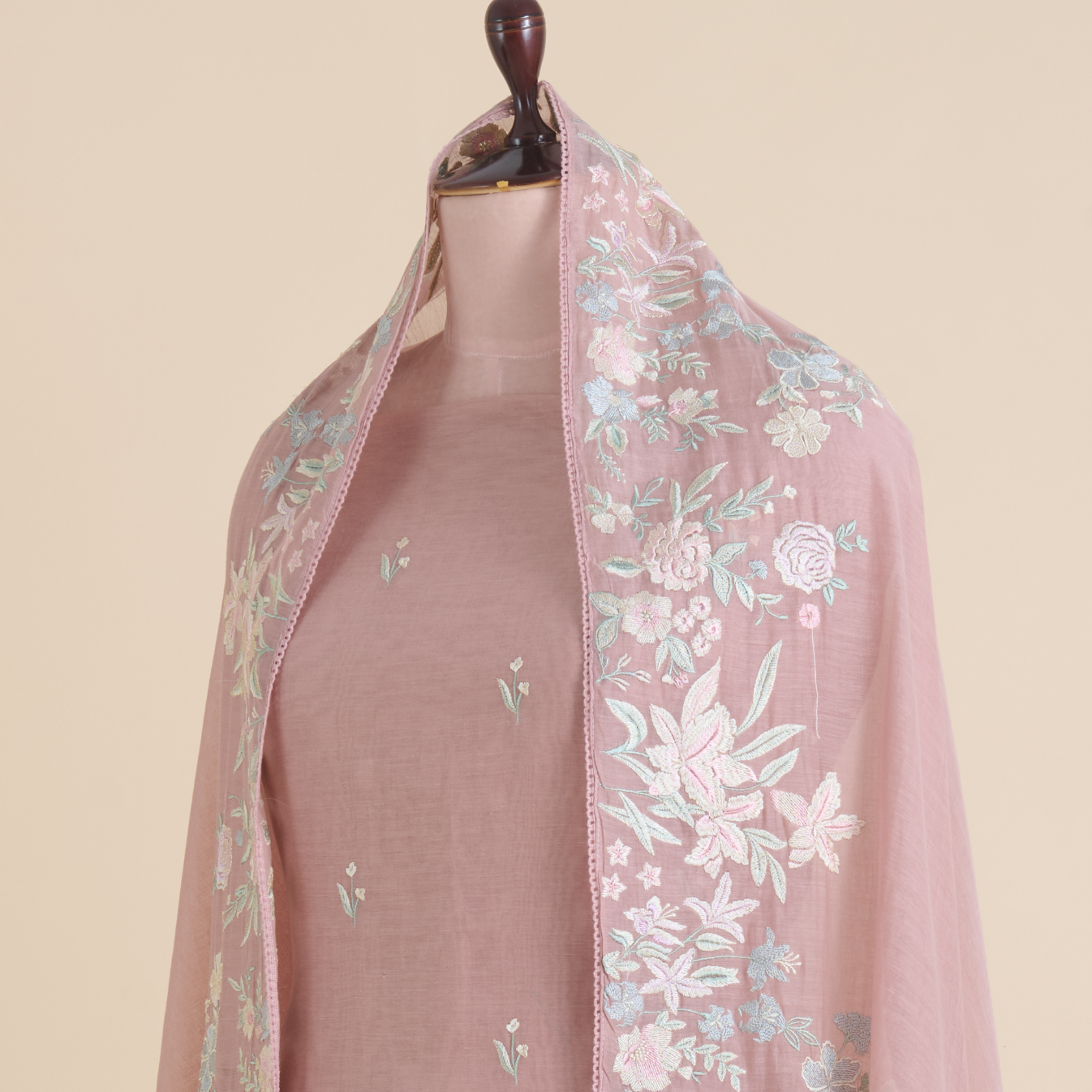 Onion Pink Fine Chanderi Thread Embroidered Suit Set