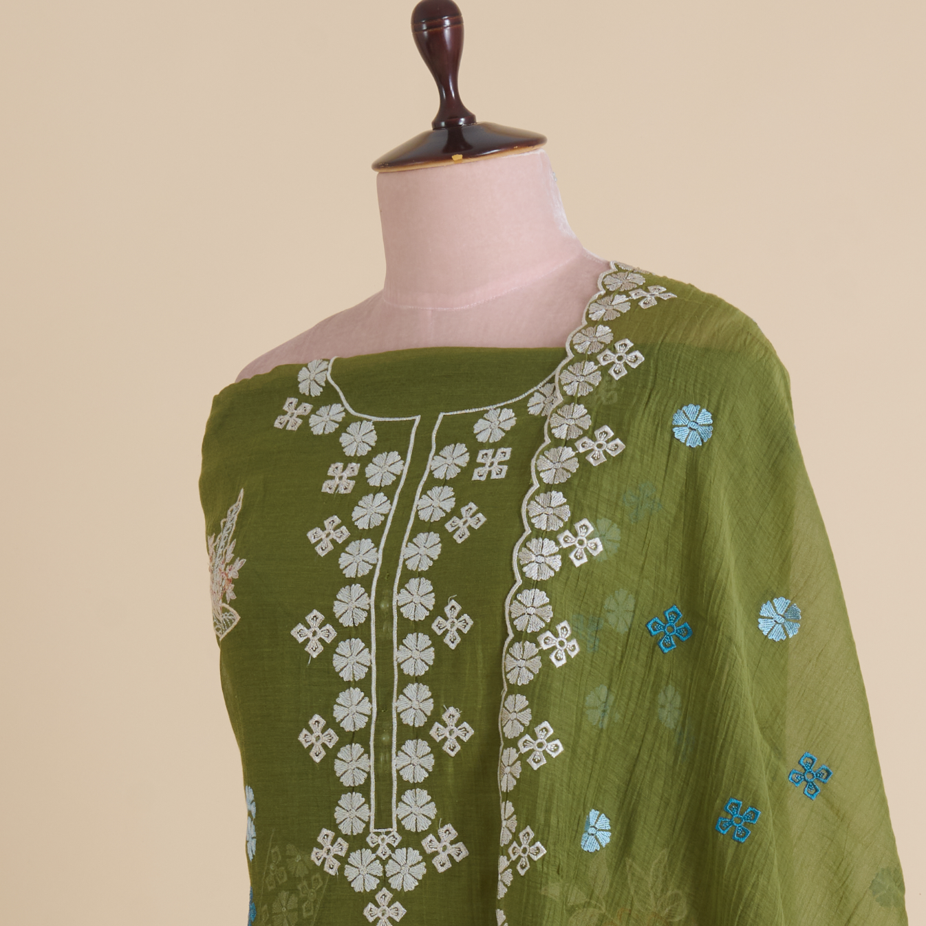 Forest Green Fine Chanderi Thread Embroidered Suit
