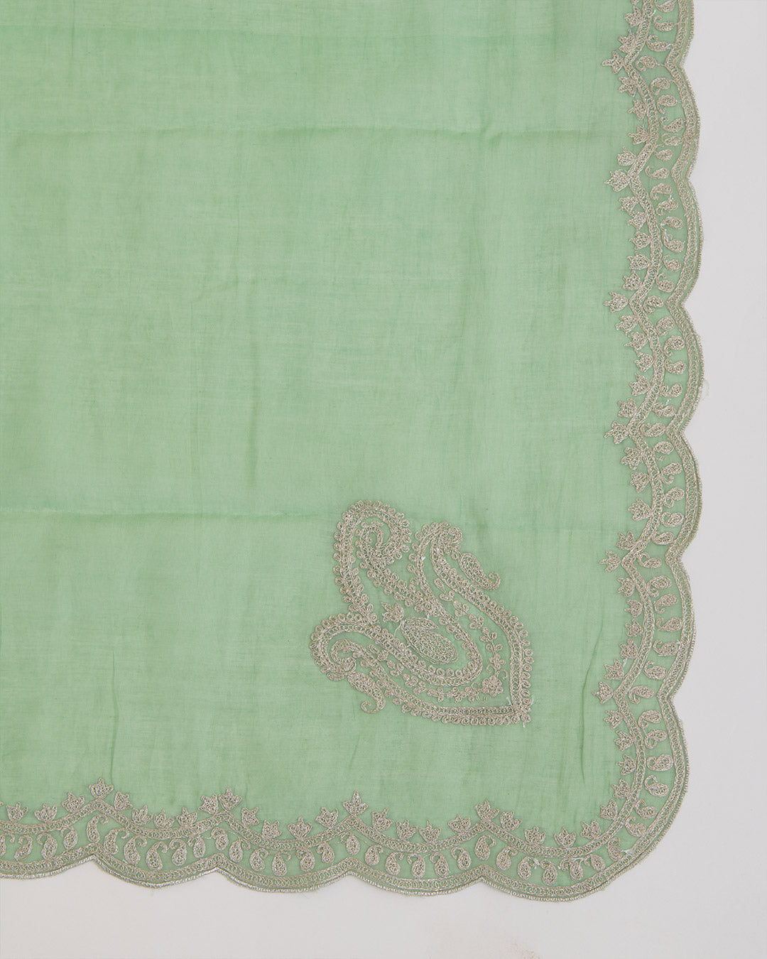 Green Mal Chanderi Kurta Set with Dori Work by Vandana