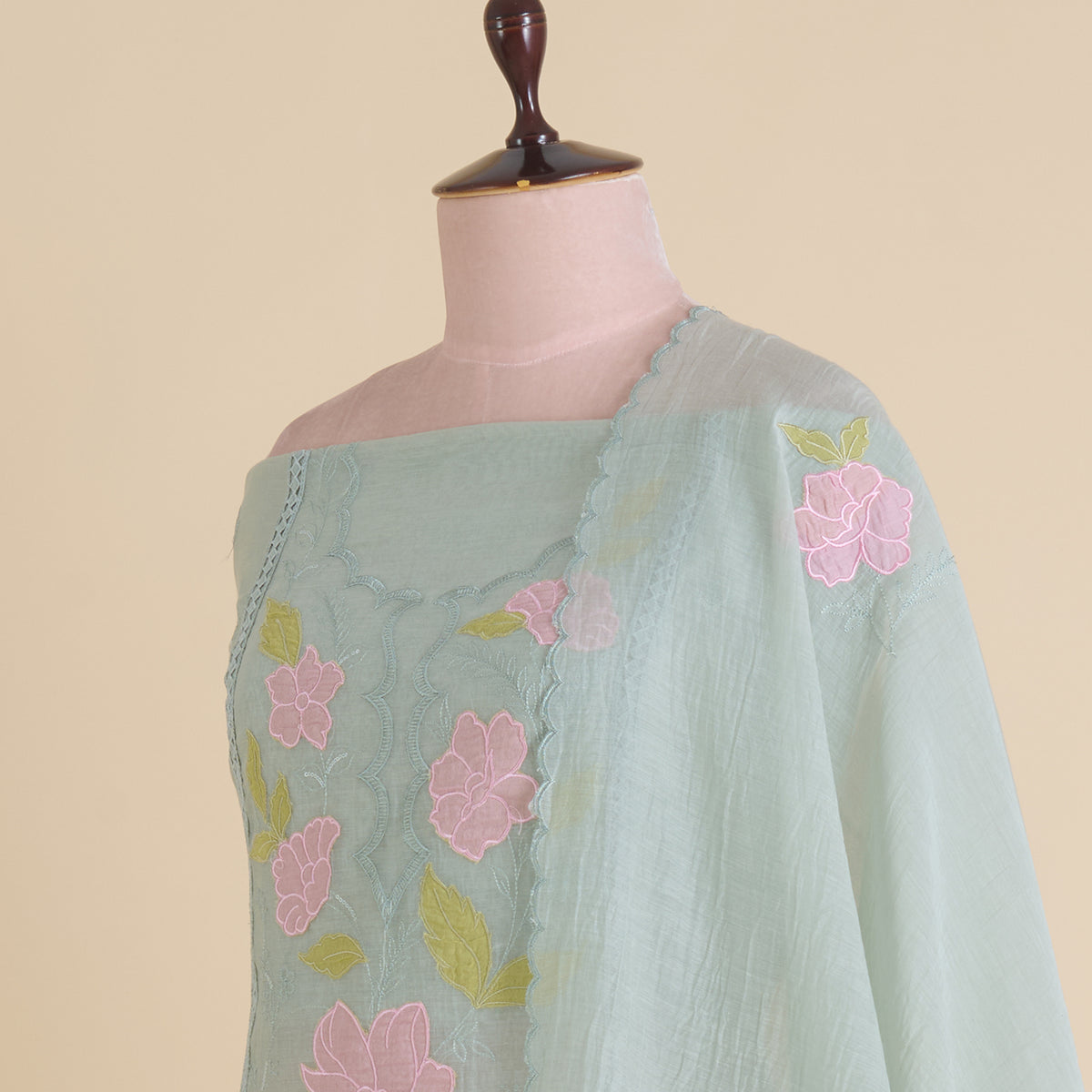 Sea Green Fine Chanderi Thread & Sequin Embroidered Kurta Set
