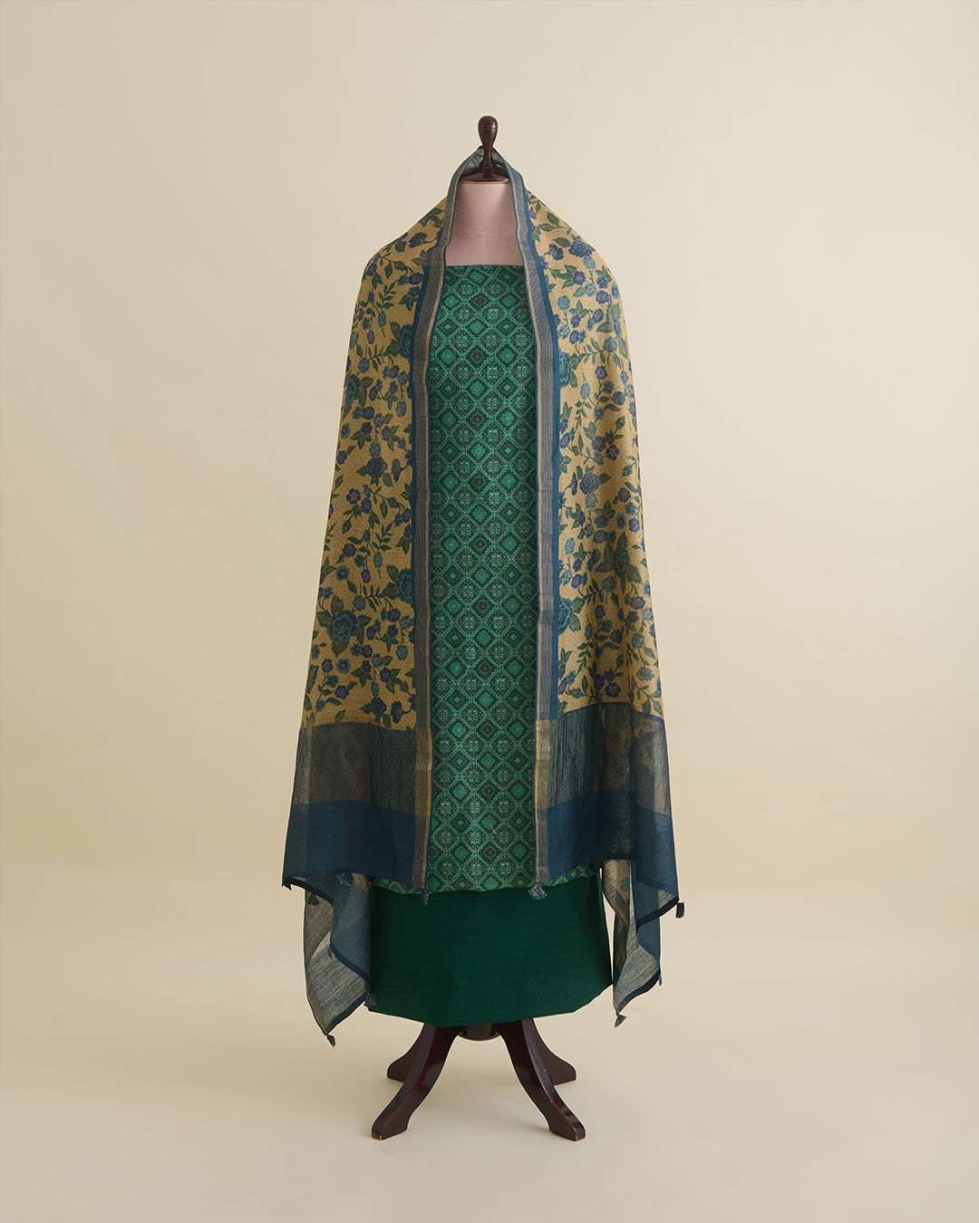 Green Munga Tussar Self Weave Kurta with Printed Dupatta & Silk Bottom by Vandana