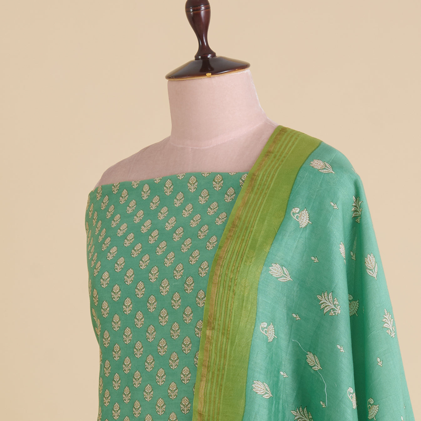 Pista Green Maheshwari Printed Kurta with Katha Stitch Daman