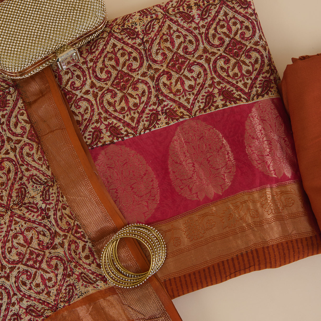 Pink Maheshwari Printed Kurta with Woven Border & Dupatta