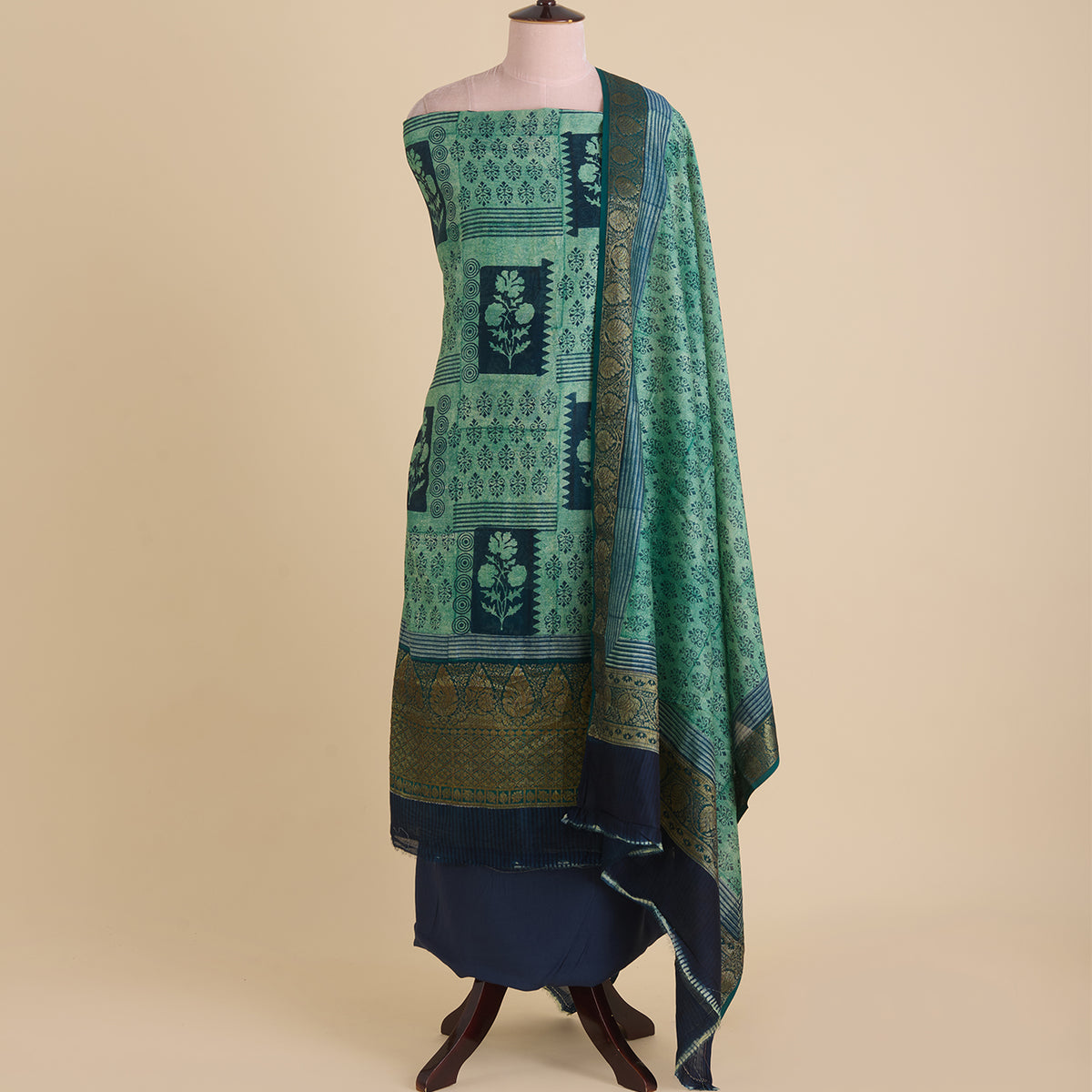Peacock Green Maheshwari Printed Kurta with Woven Border & Dupatta
