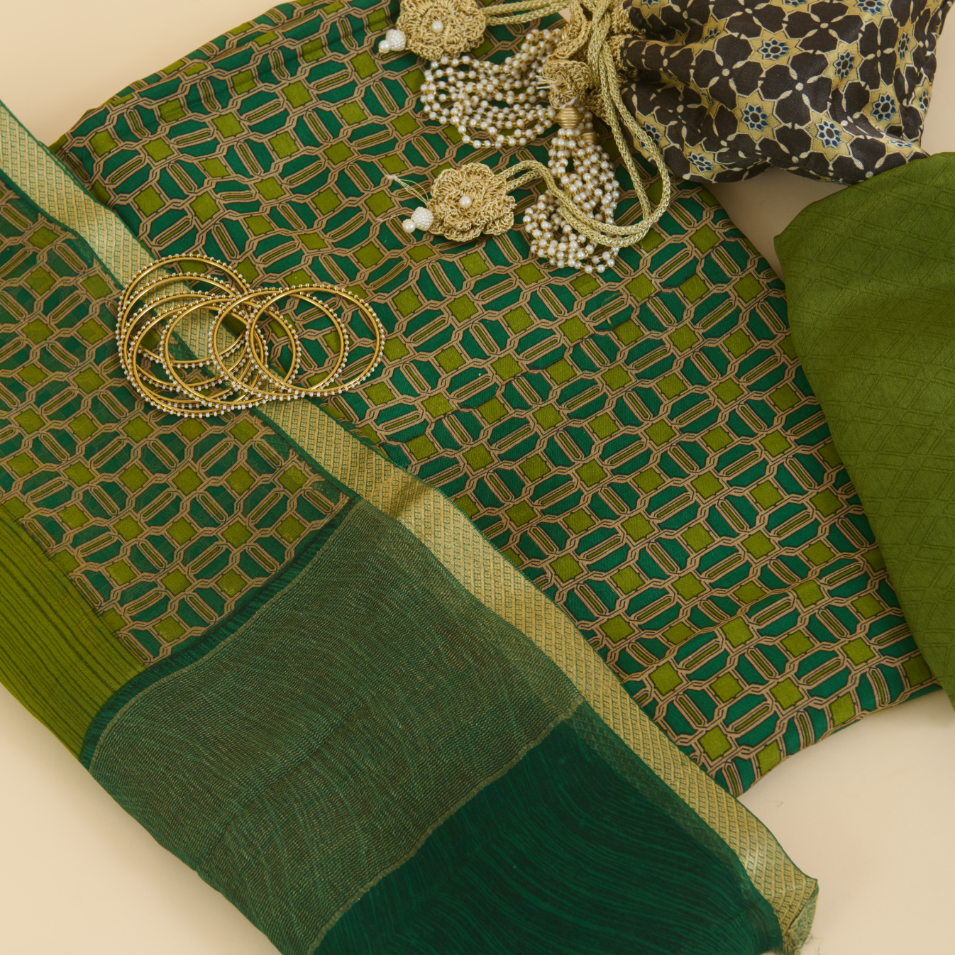 Green Pure Crepe Printed Suit with Georgette Border Dupatta