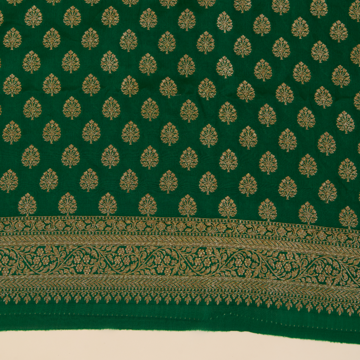 Green Pure Crepe Hand Woven Kurta Set with Dupatta