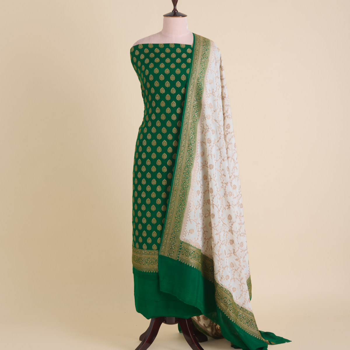 Green Pure Crepe Hand Woven Kurta Set with Dupatta